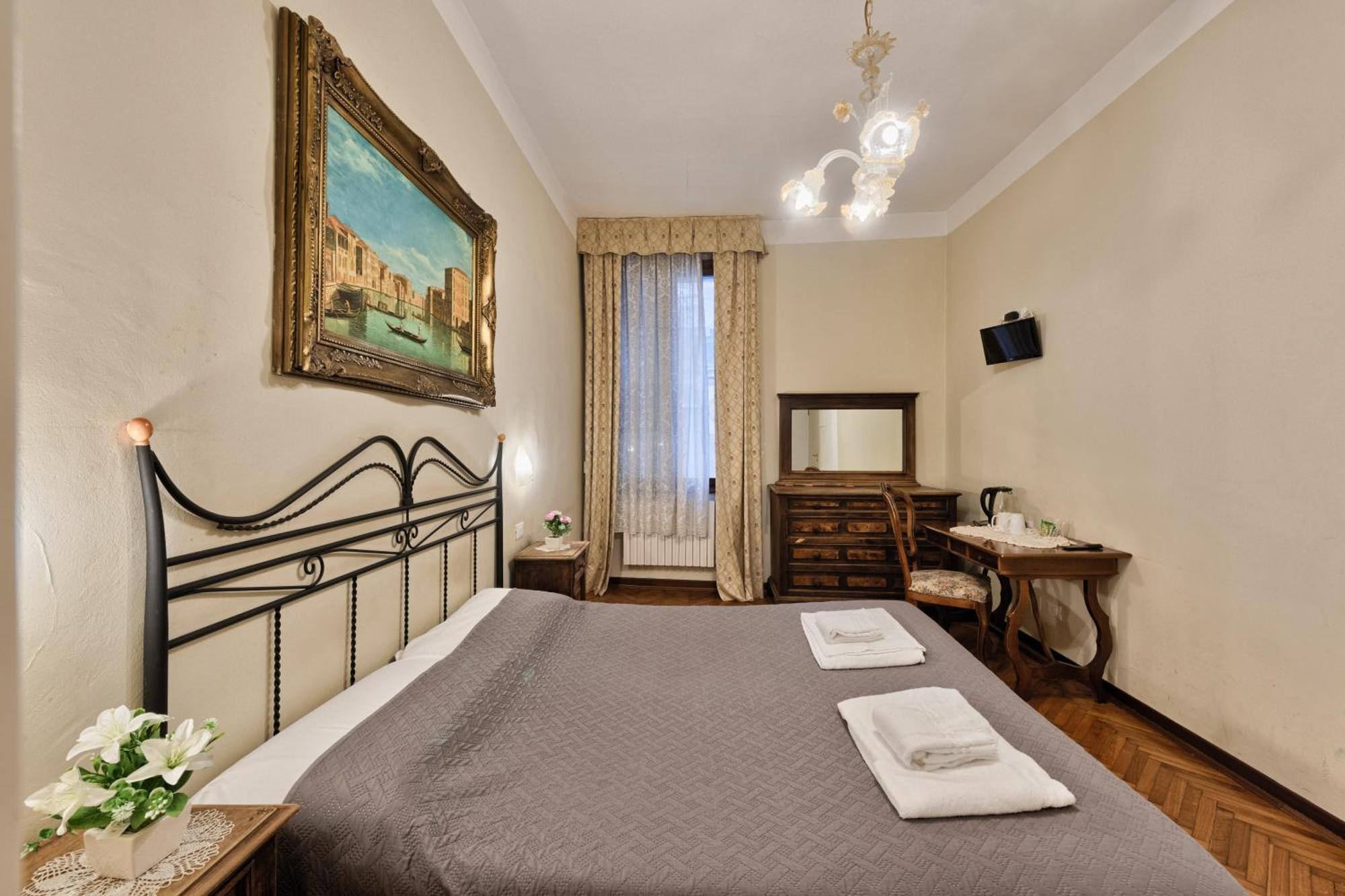 Joy Rialto Rooms Венеция Экстерьер фото